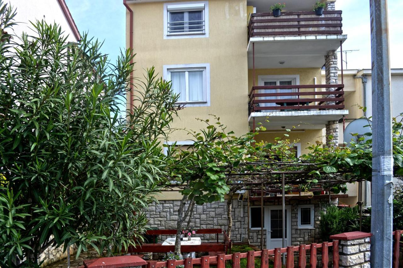 Sweet Home Lustig Πούλα Εξωτερικό φωτογραφία